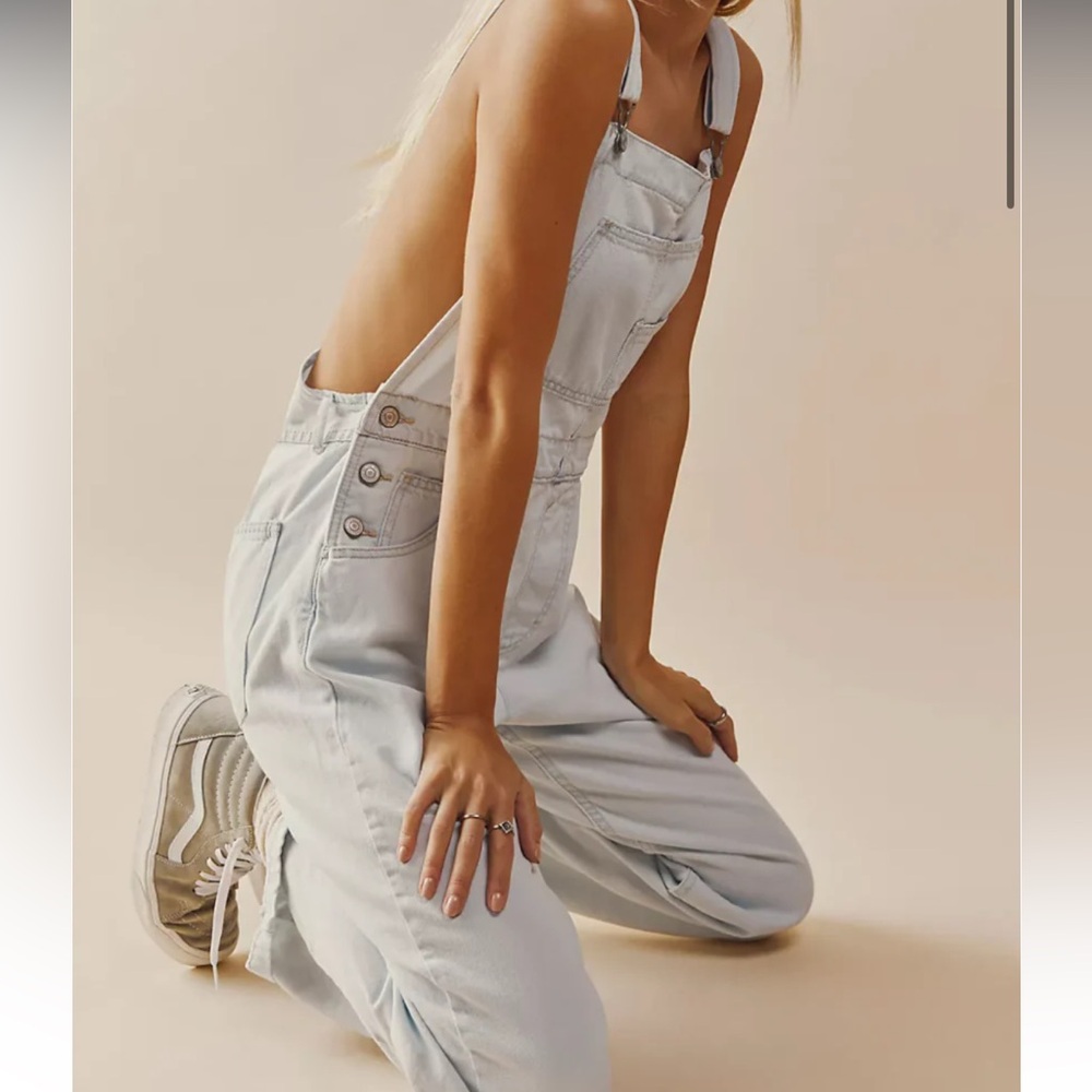 Free People Light Blue 100% Cotton Ziggy Denim Overalls